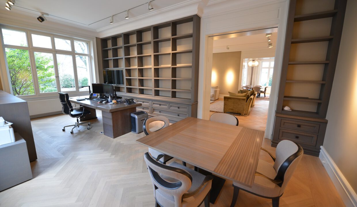 BUREAU